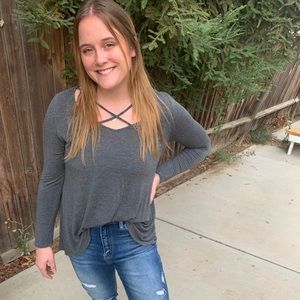 Cute long-sleeve crisscross top!